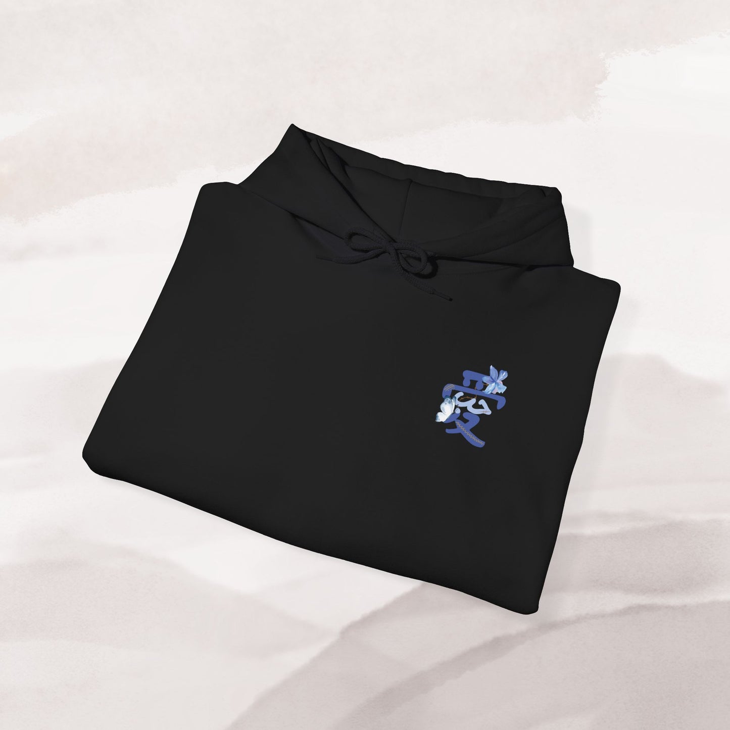 「Love's Resilient Vessel」Hoodie