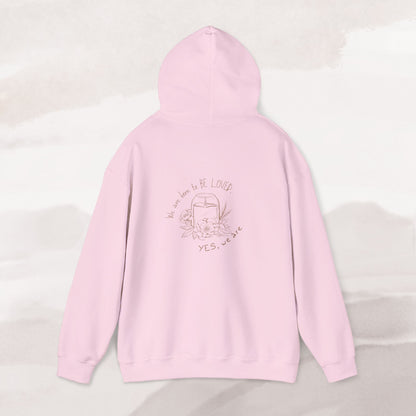 「Born to be Loved」Hoodie