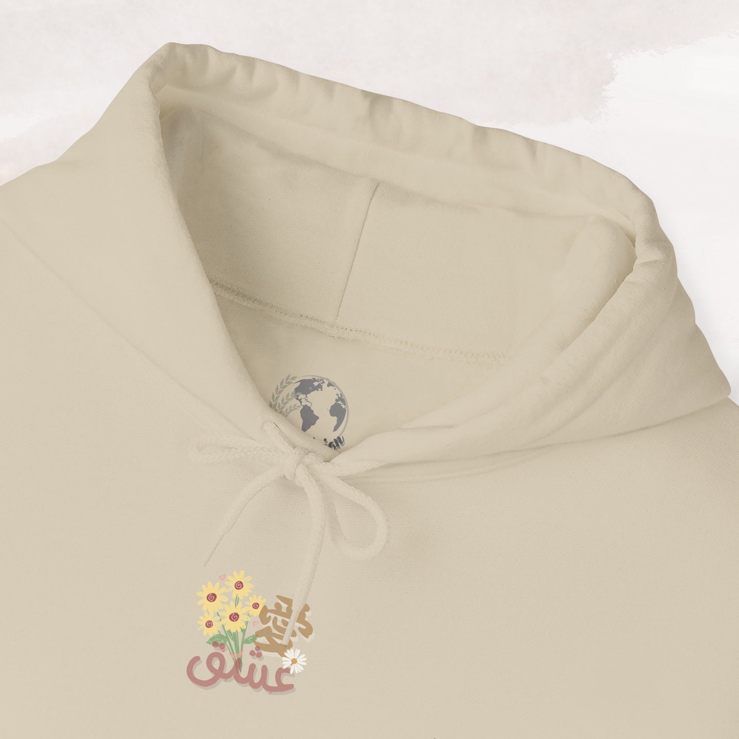 「Born to be Loved」Hoodie