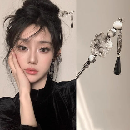 Ink-Blossom Hairpin | East Meets East